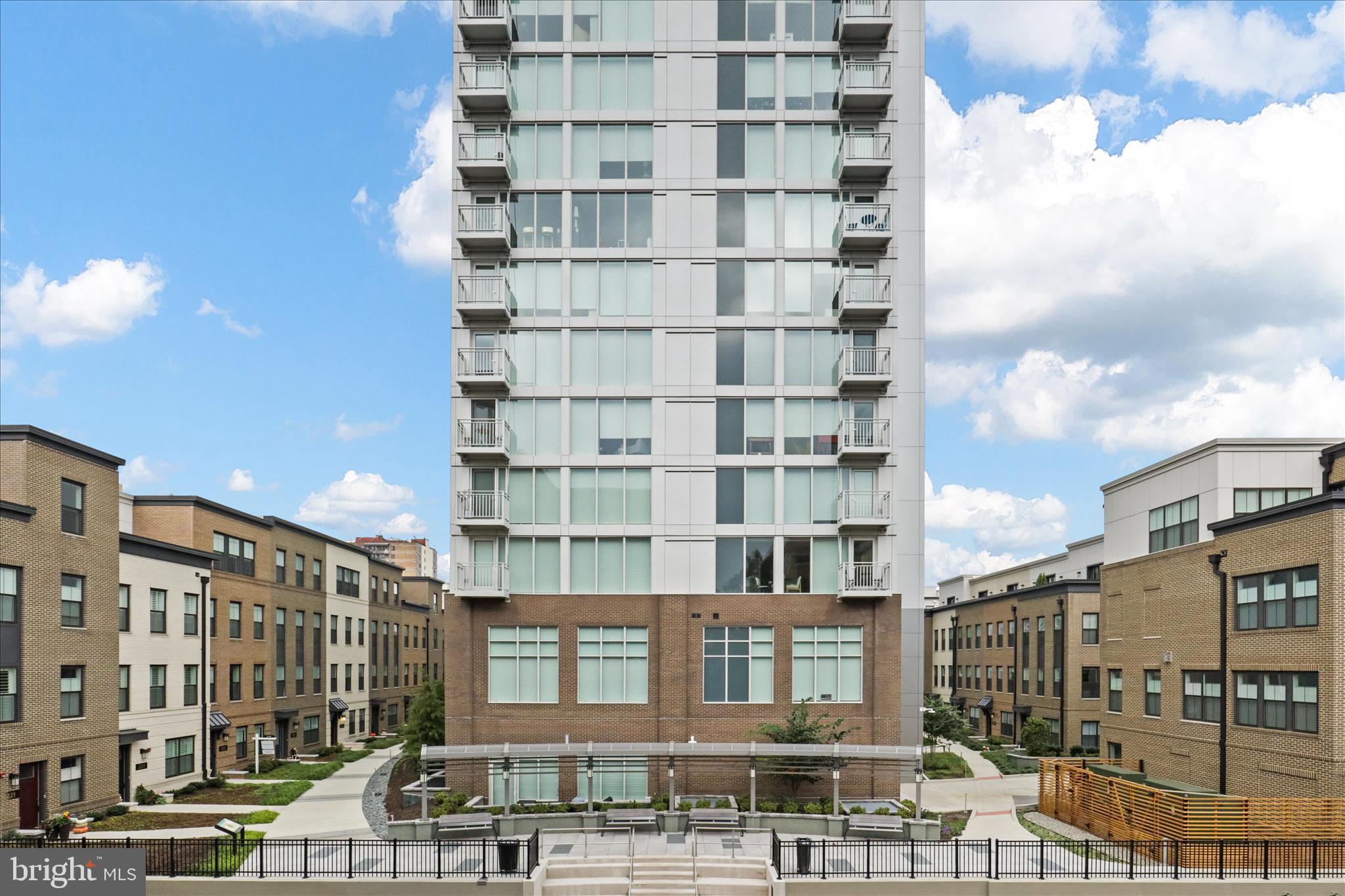 925 N FAIRFAX STREET 311