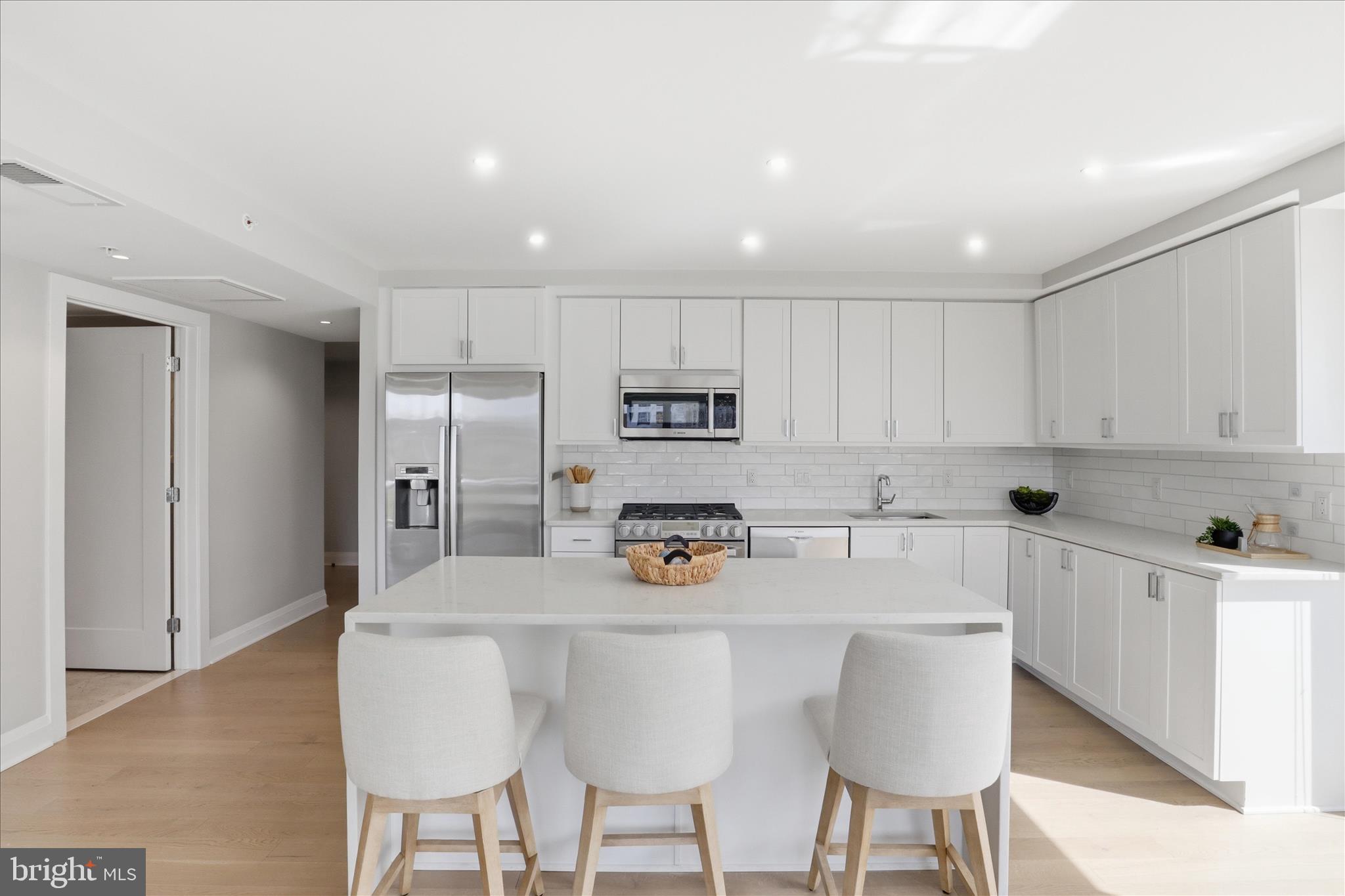 925 N FAIRFAX STREET 311