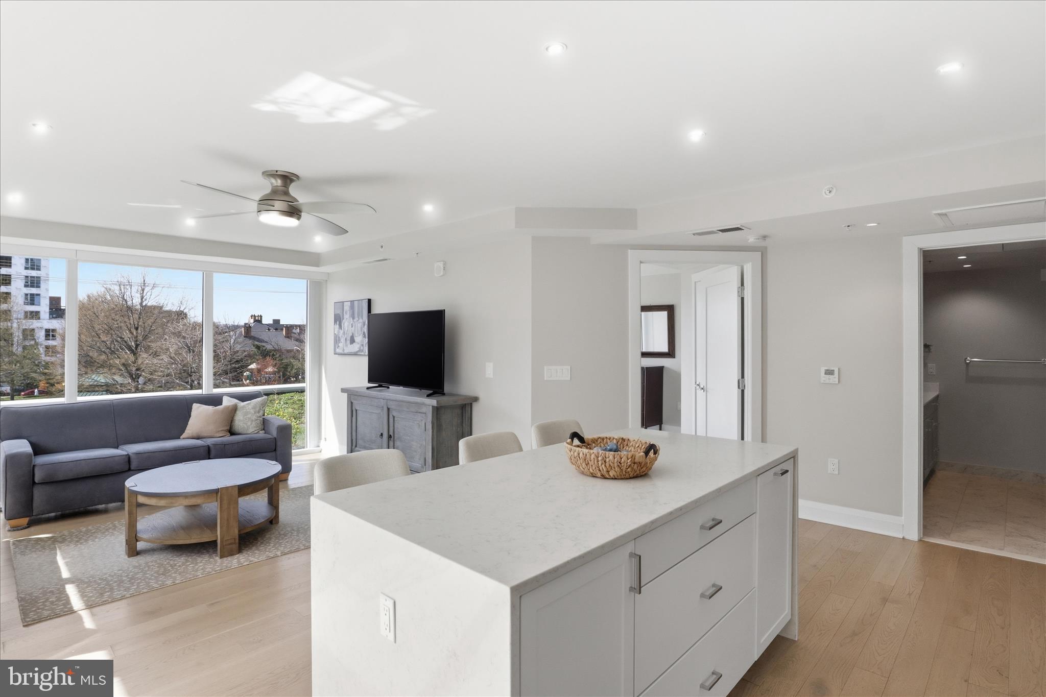 925 N FAIRFAX STREET 311