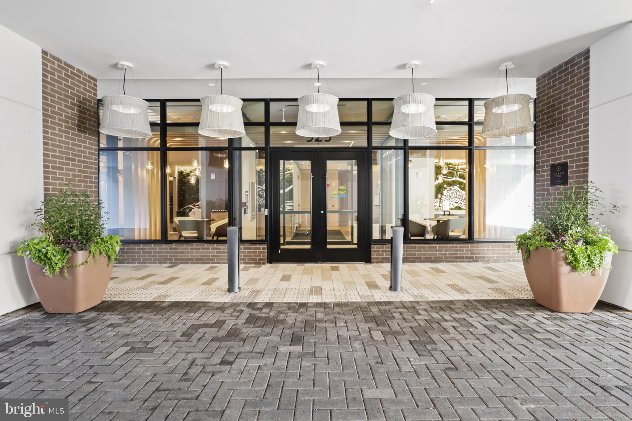 925 N FAIRFAX STREET 311