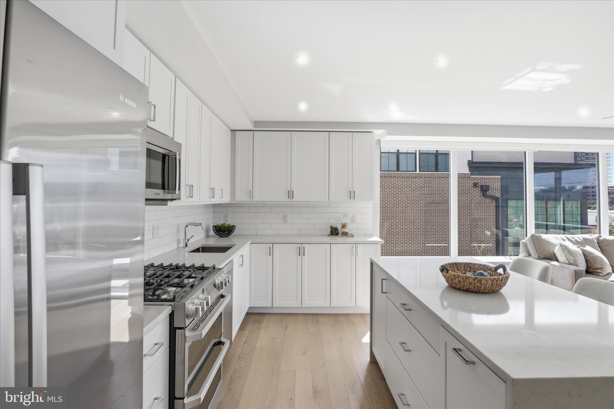 925 N FAIRFAX STREET 311