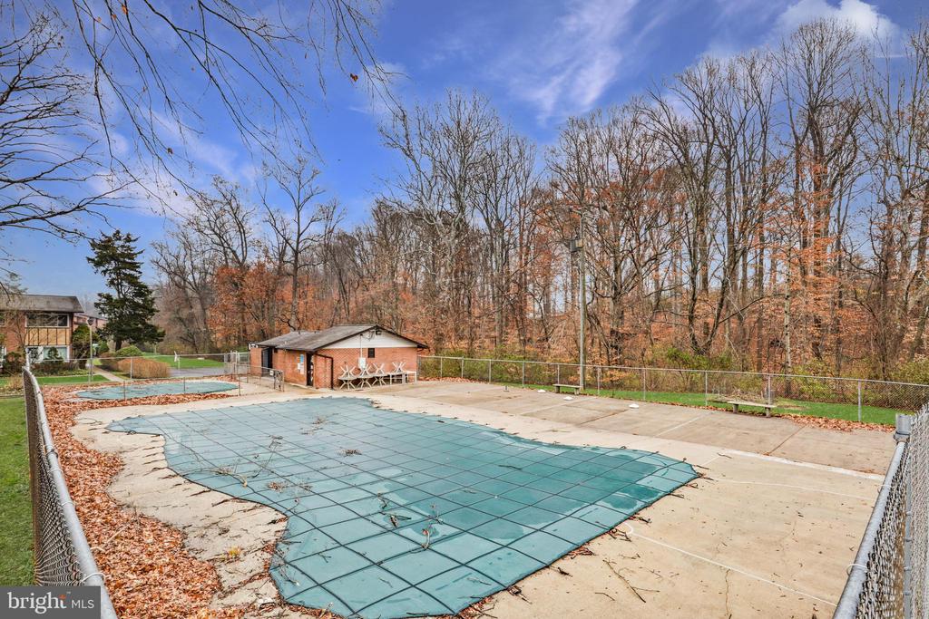 10167 Fair Woods Dr #311