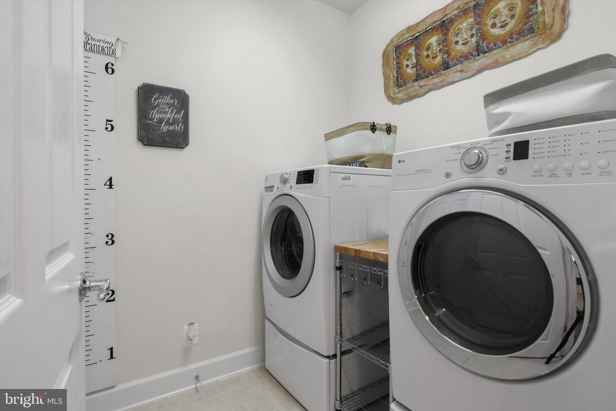 8883 White Orchid Place