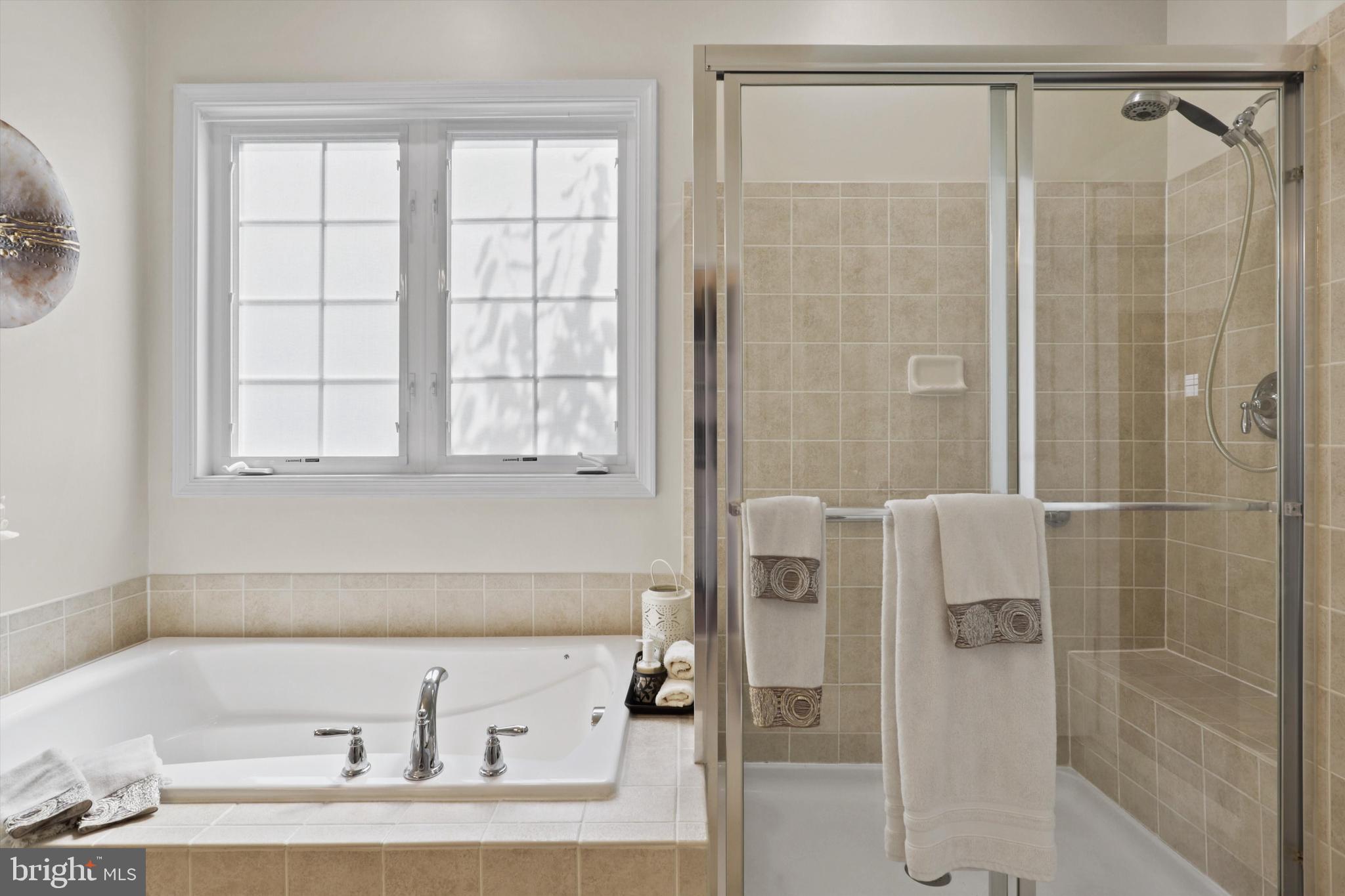 8883 White Orchid Place