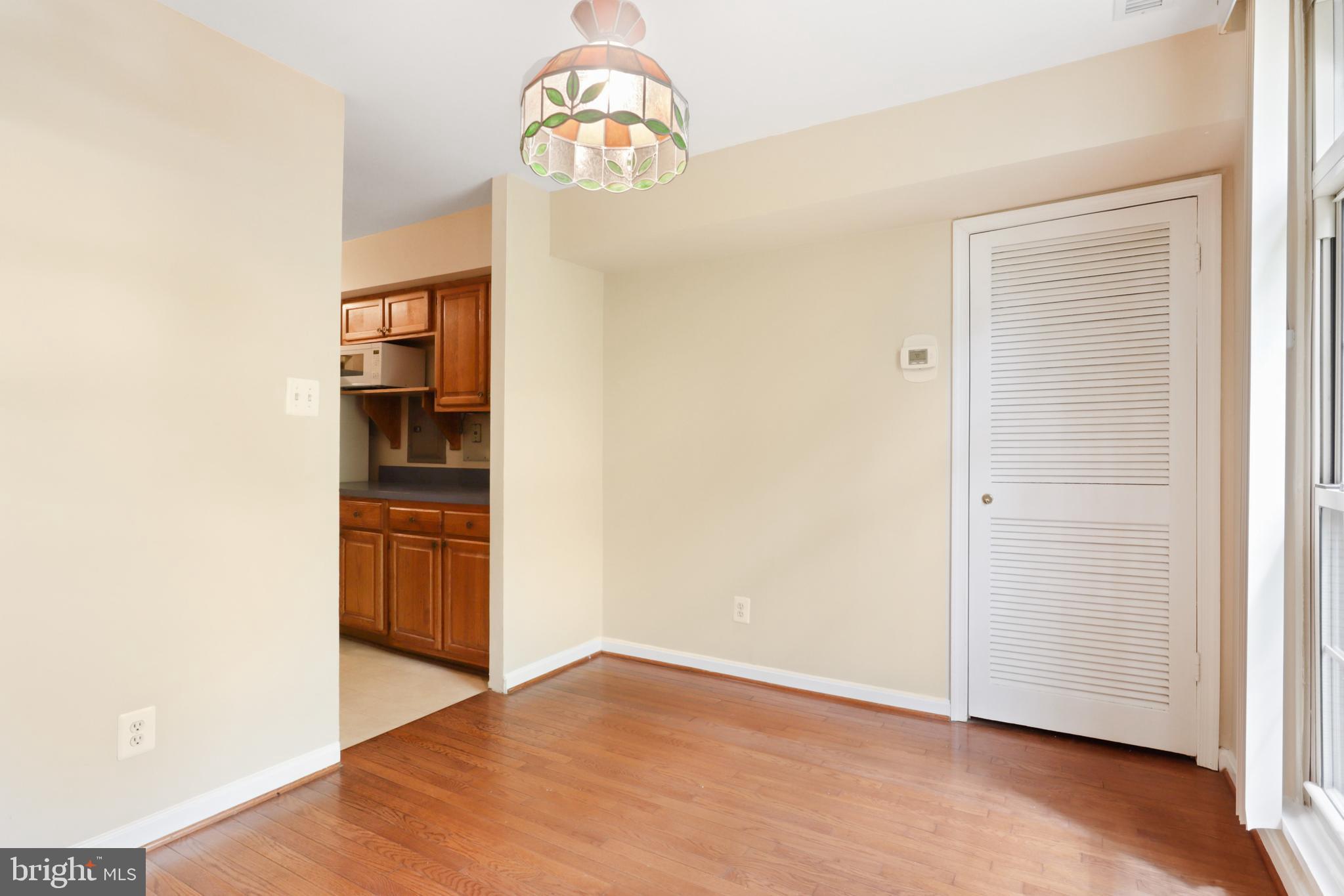 3308 Woodburn Village Dr #32