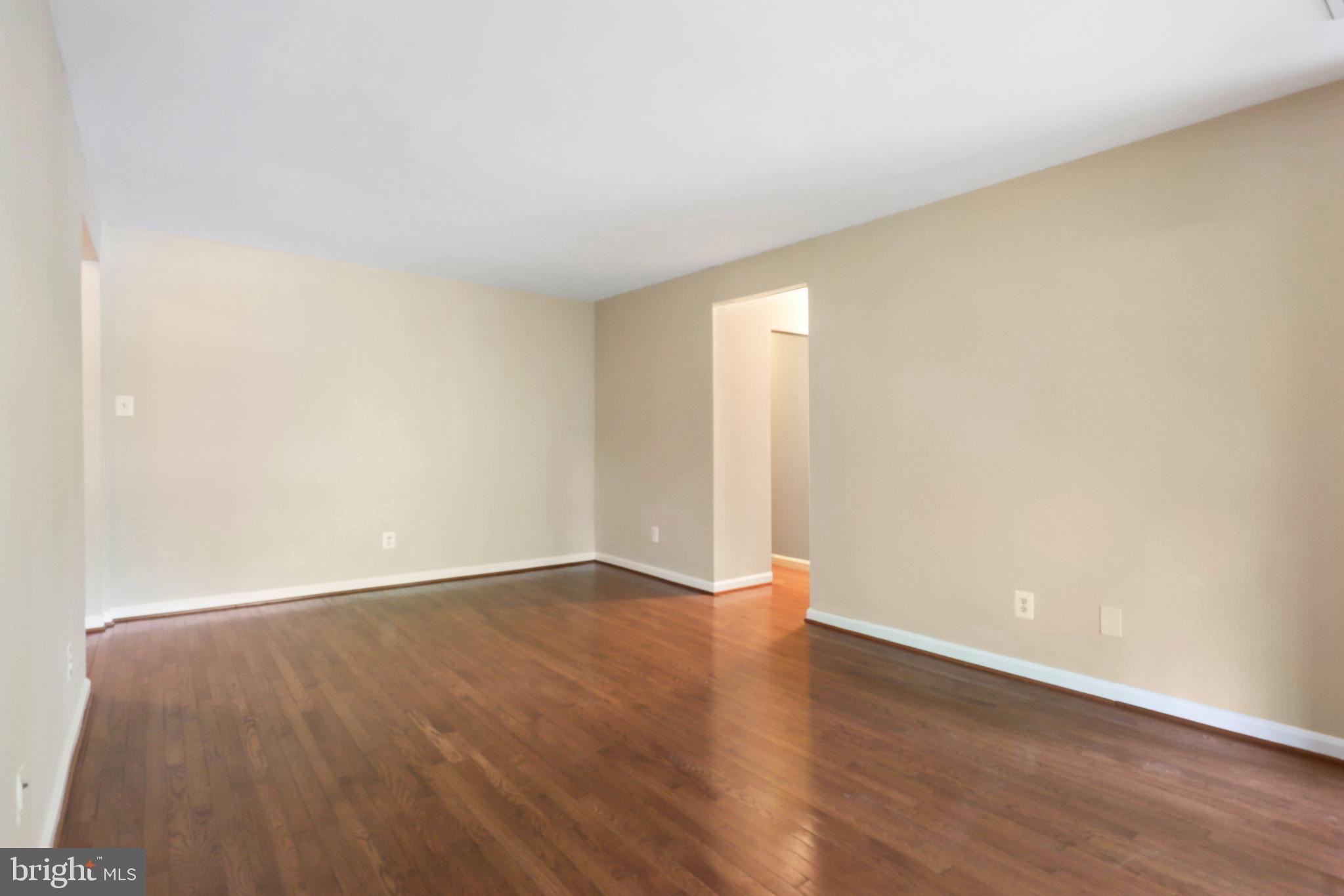 3308 Woodburn Village Dr #32