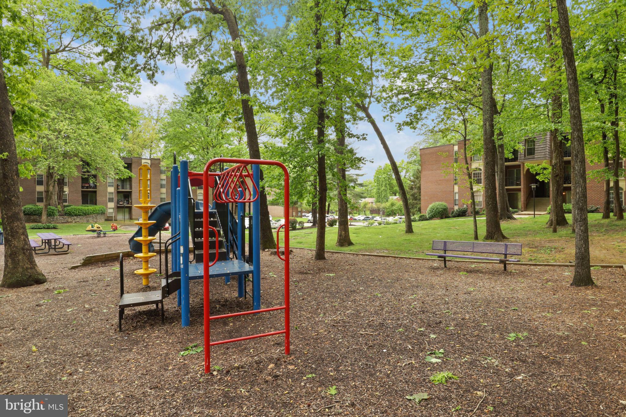 3308 Woodburn Village Dr #32