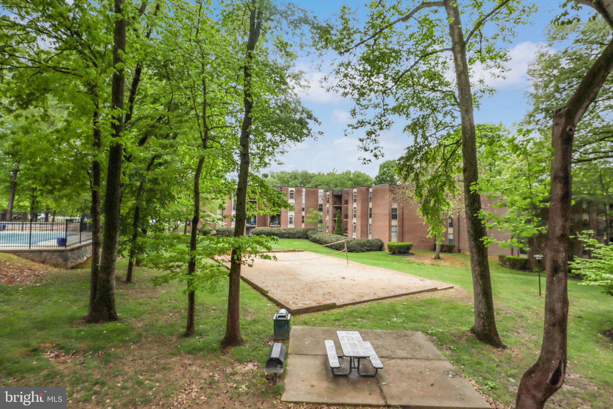 3308 Woodburn Village Dr #32