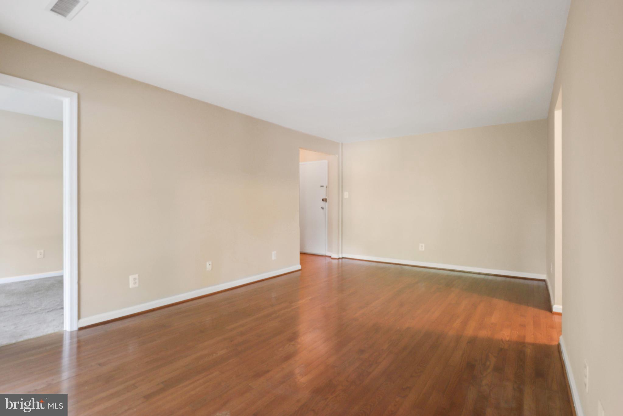 3308 Woodburn Village Dr #32