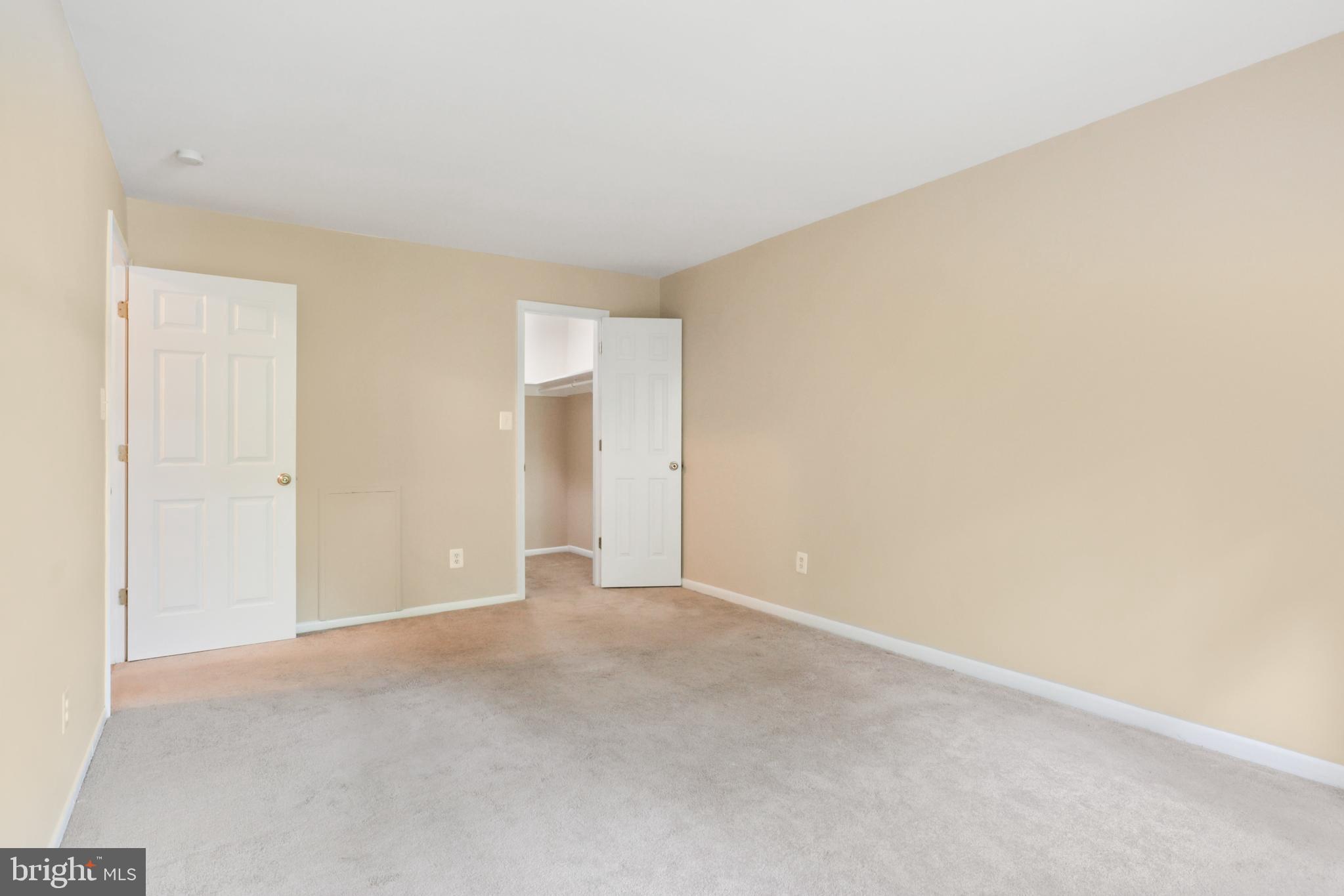 3308 Woodburn Village Dr #32