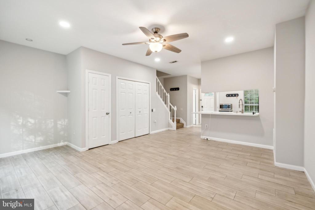 7150 WESTFIELD CT