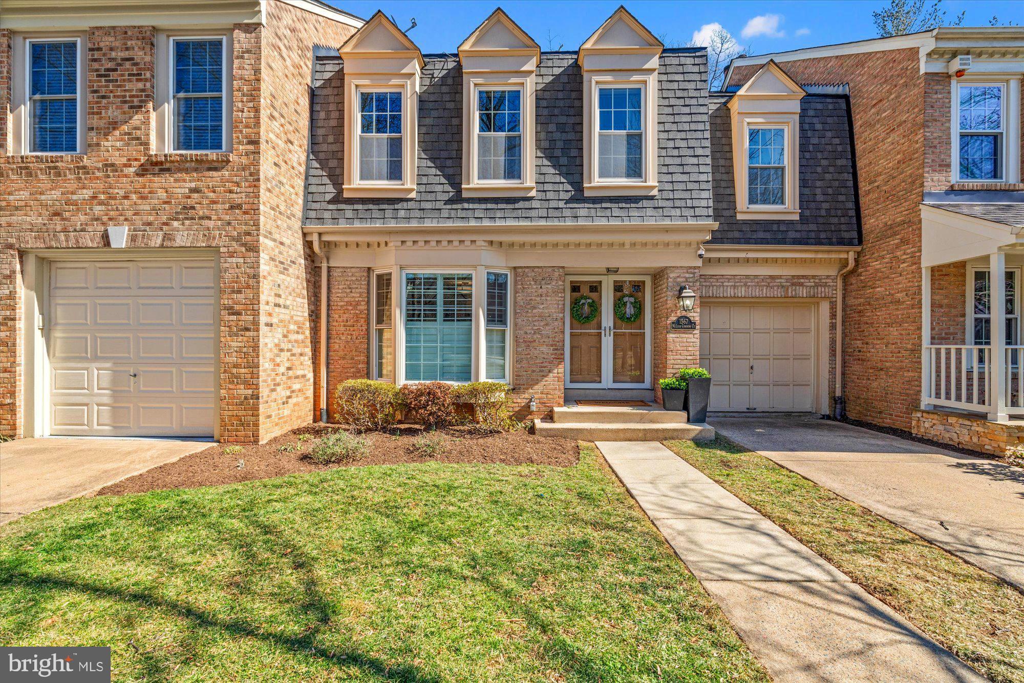 1567 McLean Commons Ct
