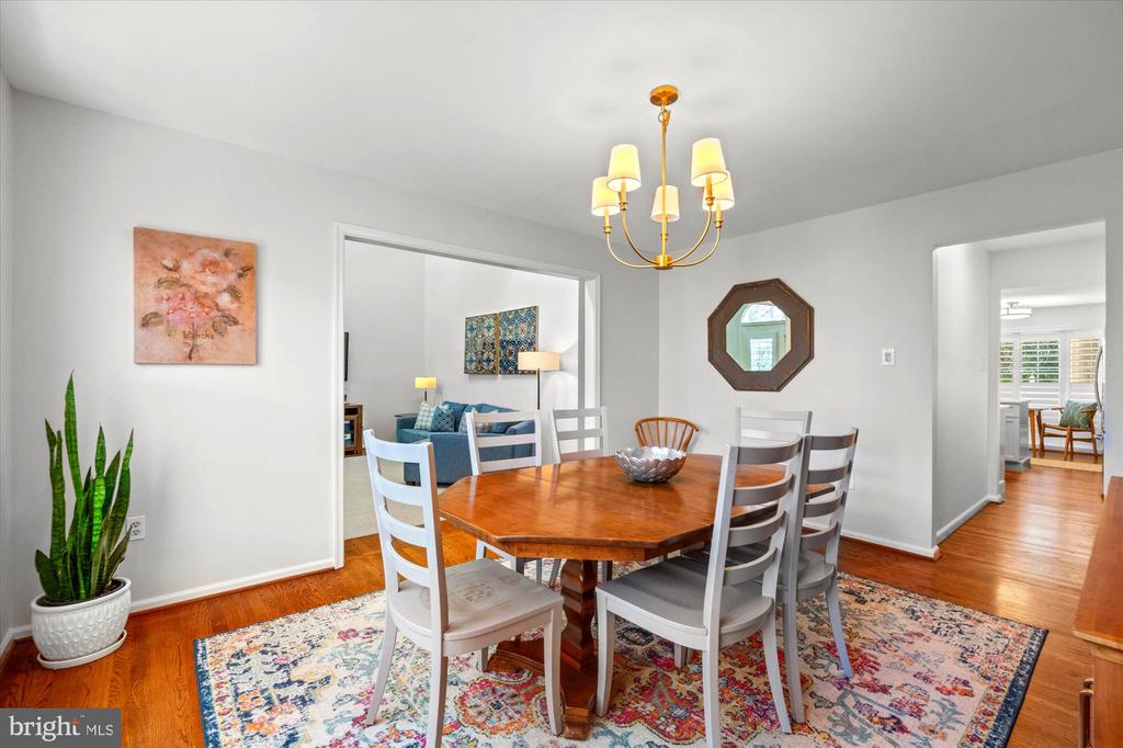 1567 McLean Commons Ct