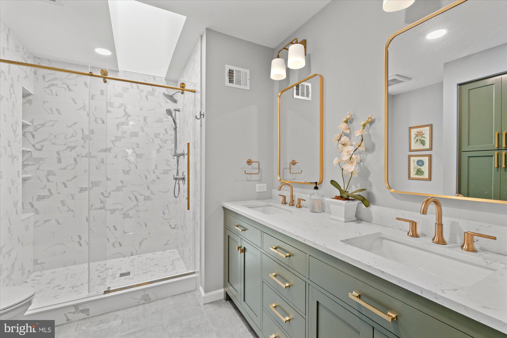 1567 McLean Commons Ct