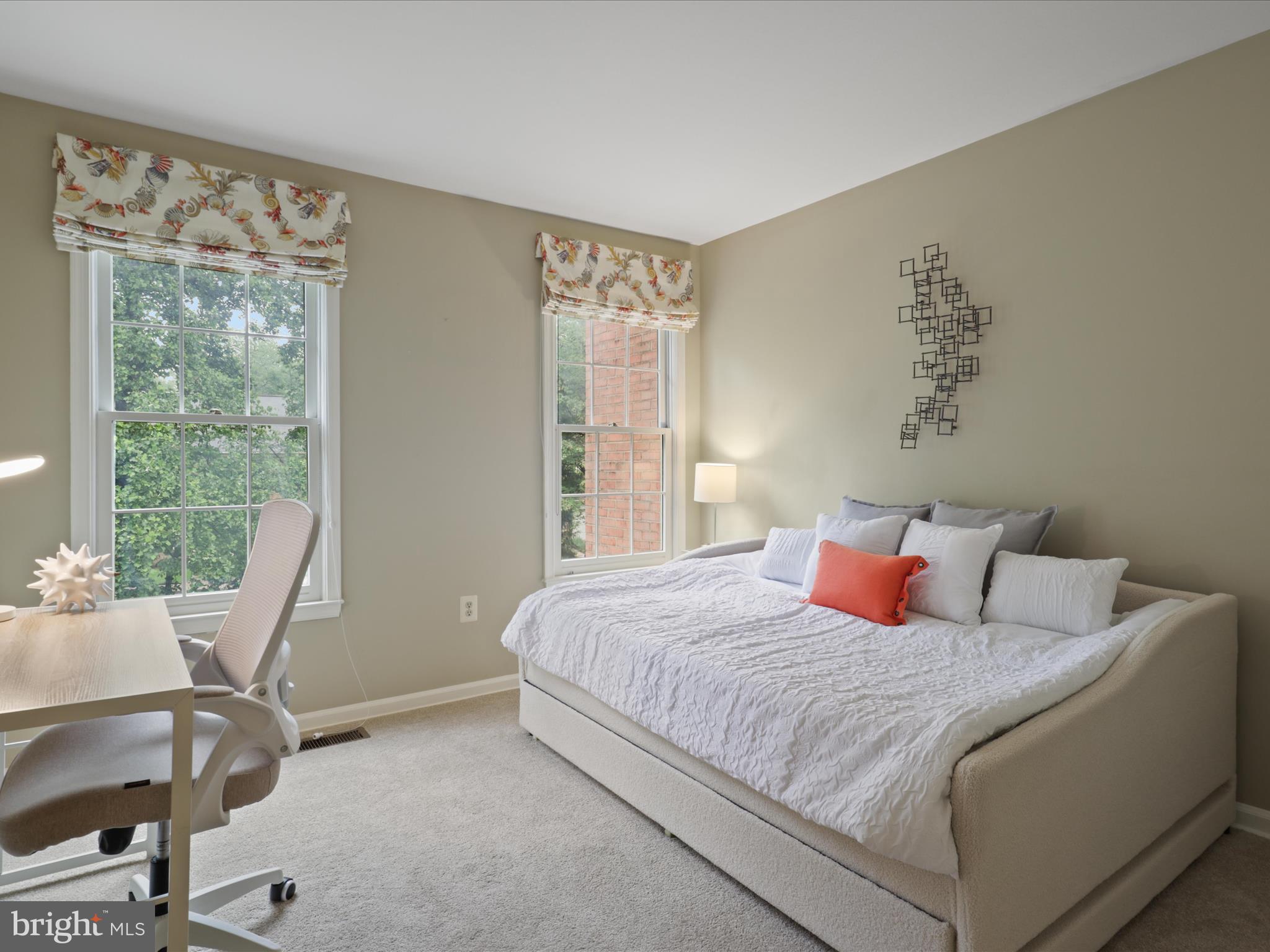 1564 McLean Commons Ct