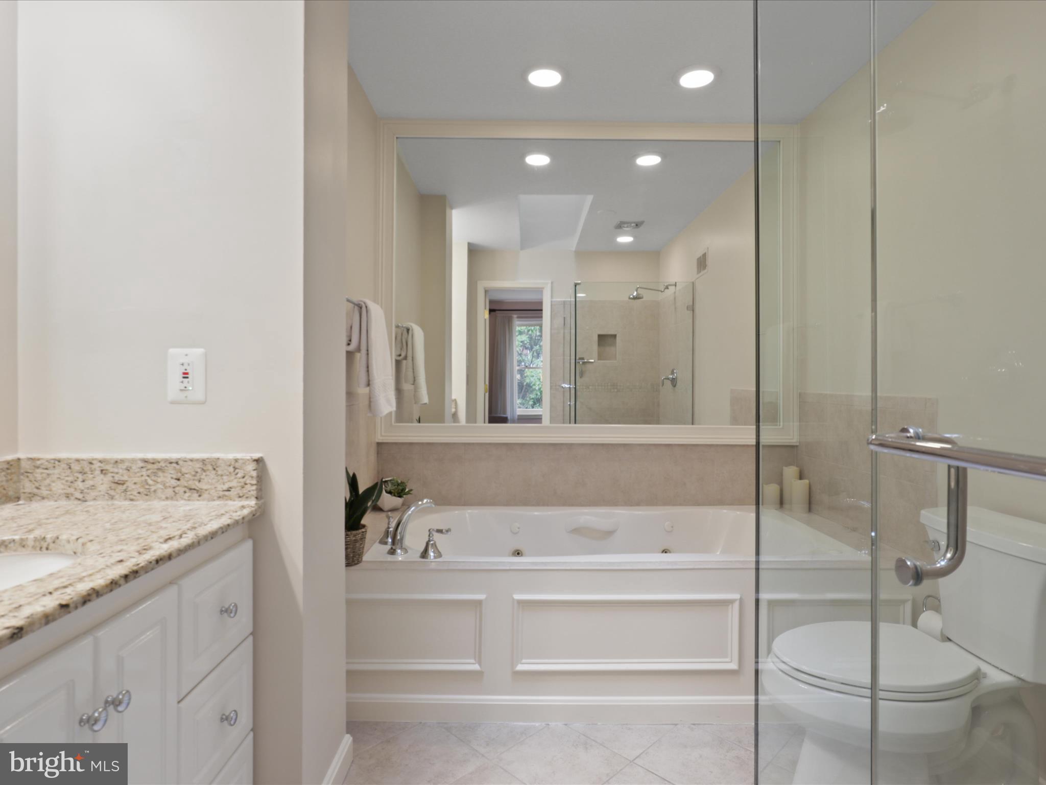 1564 McLean Commons Ct