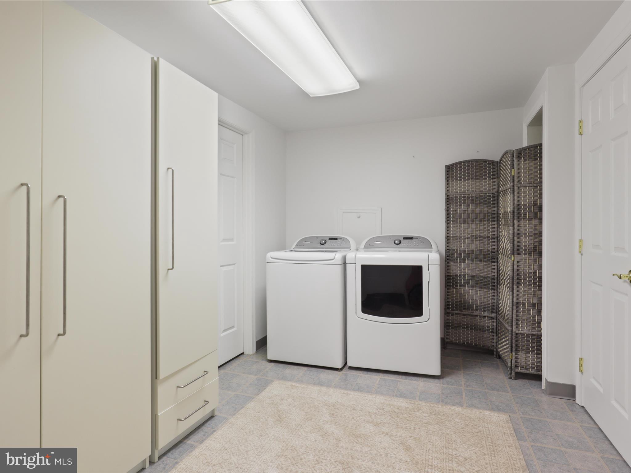 1564 McLean Commons Ct