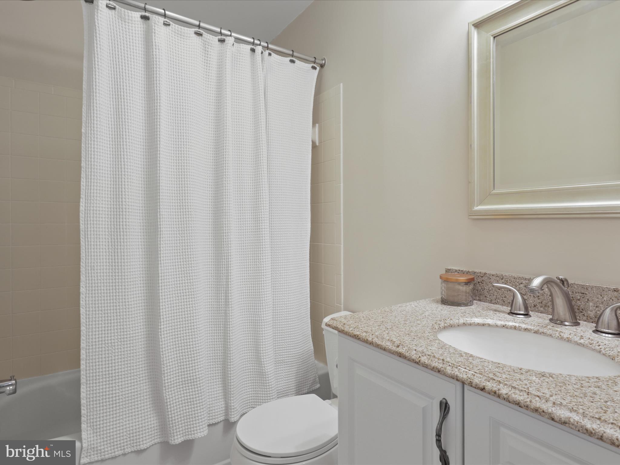 1564 McLean Commons Ct