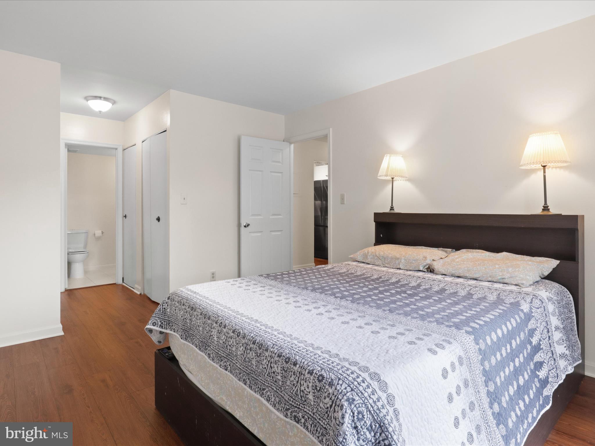 5837 COVE LANDING RD #301