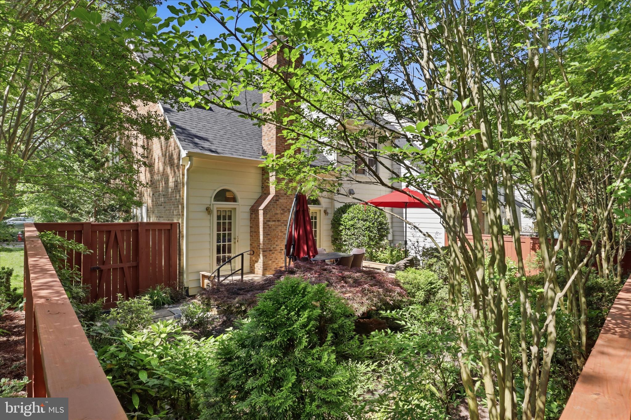 7257 MCLEAN COMMONS LANE