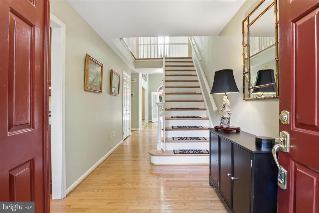 7257 MCLEAN COMMONS LANE