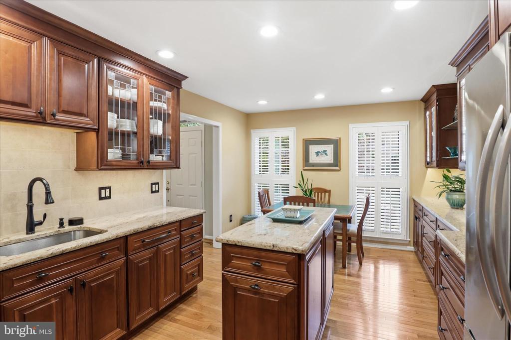 7257 MCLEAN COMMONS LANE