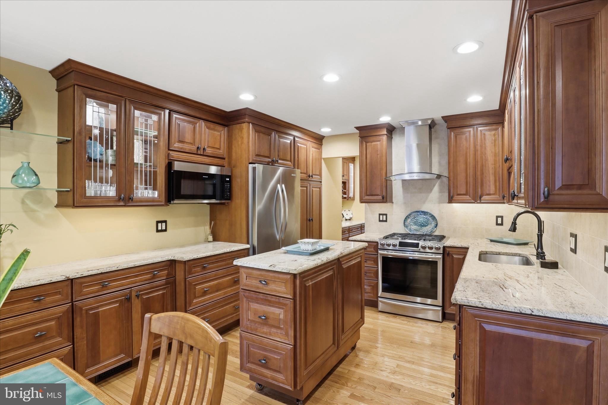 7257 MCLEAN COMMONS LANE