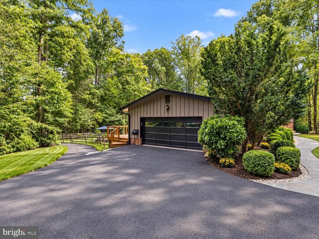 12118 BEAVER CREEK ROAD