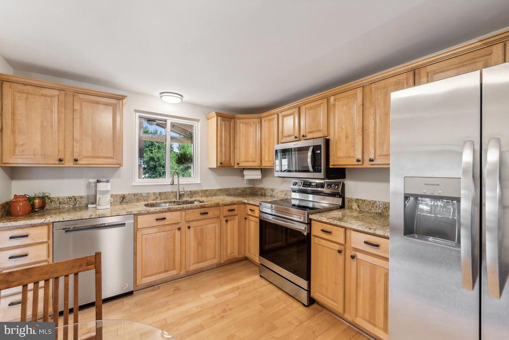 141 Magnolia Rd