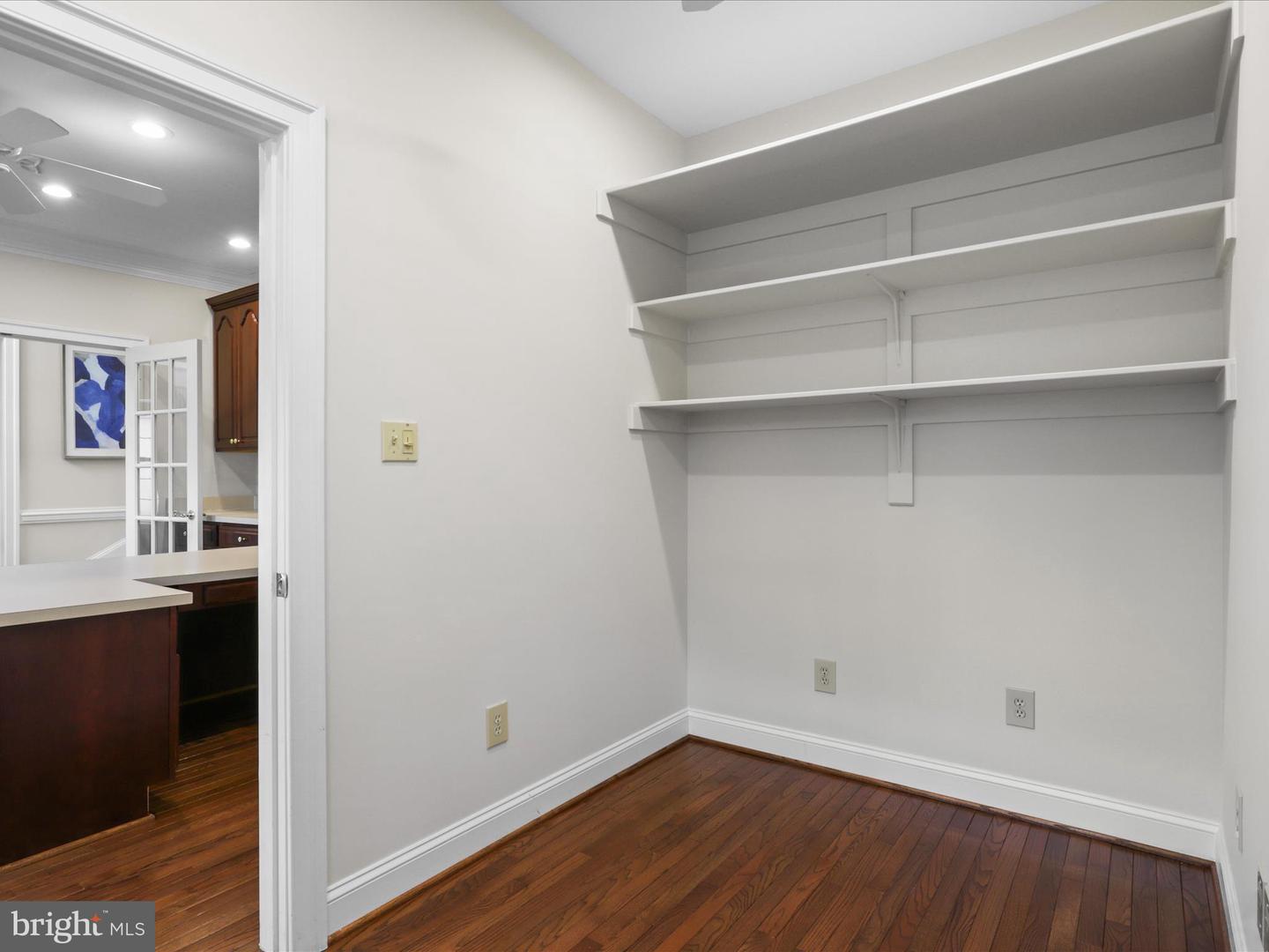 21254 Dubois Ct