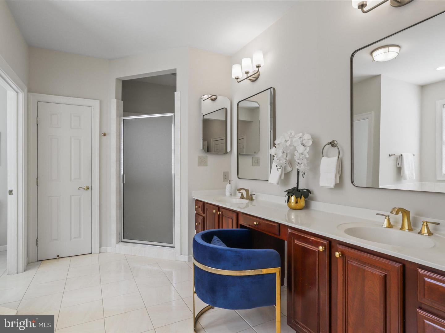 21254 Dubois Ct