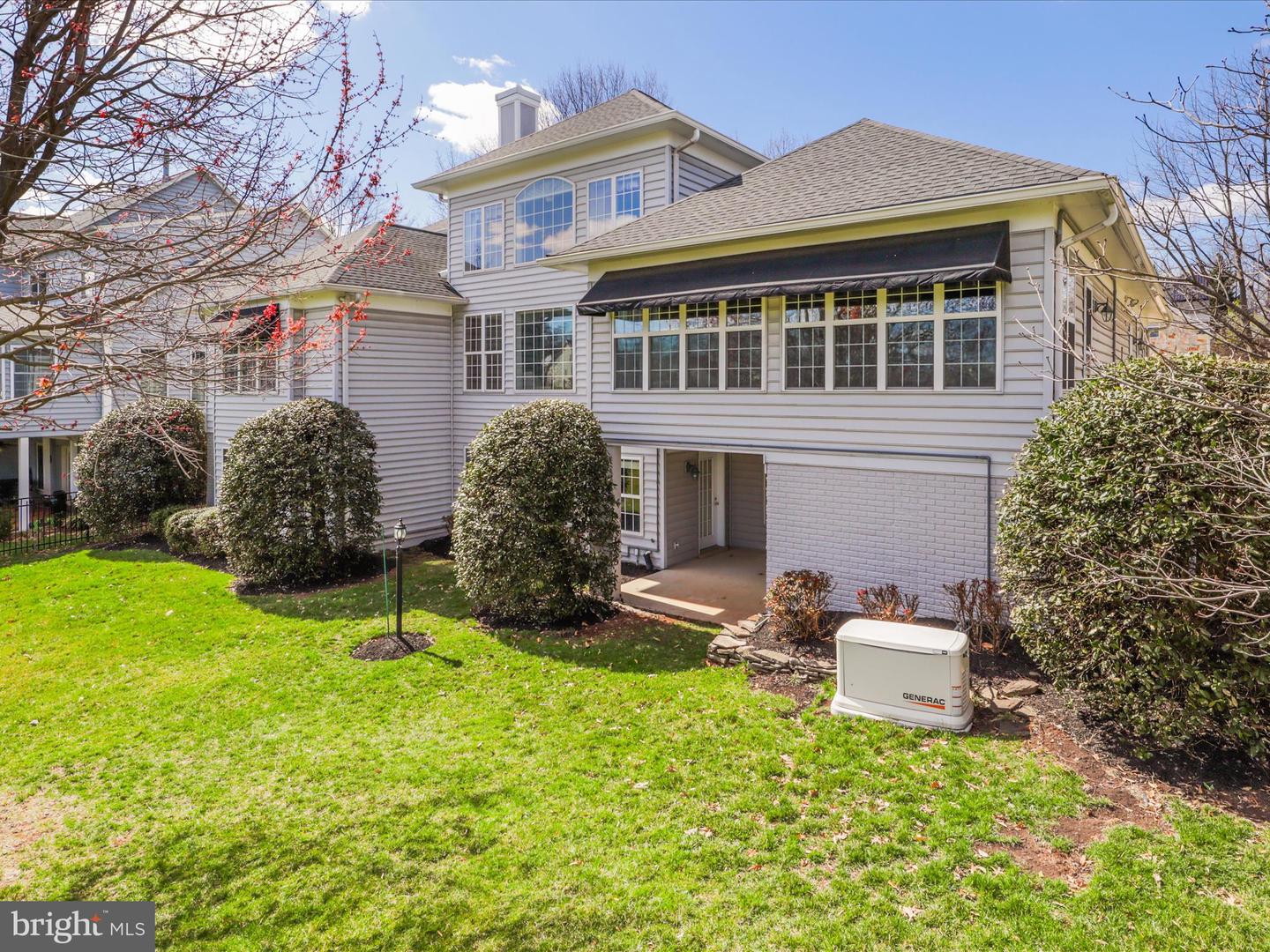 21254 Dubois Ct