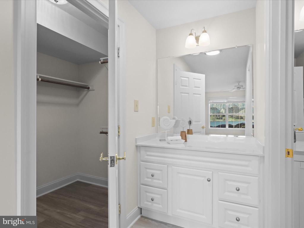 21254 Dubois Ct