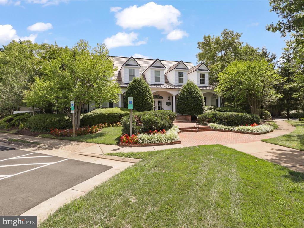 13842 Piedmont Vista Dr
