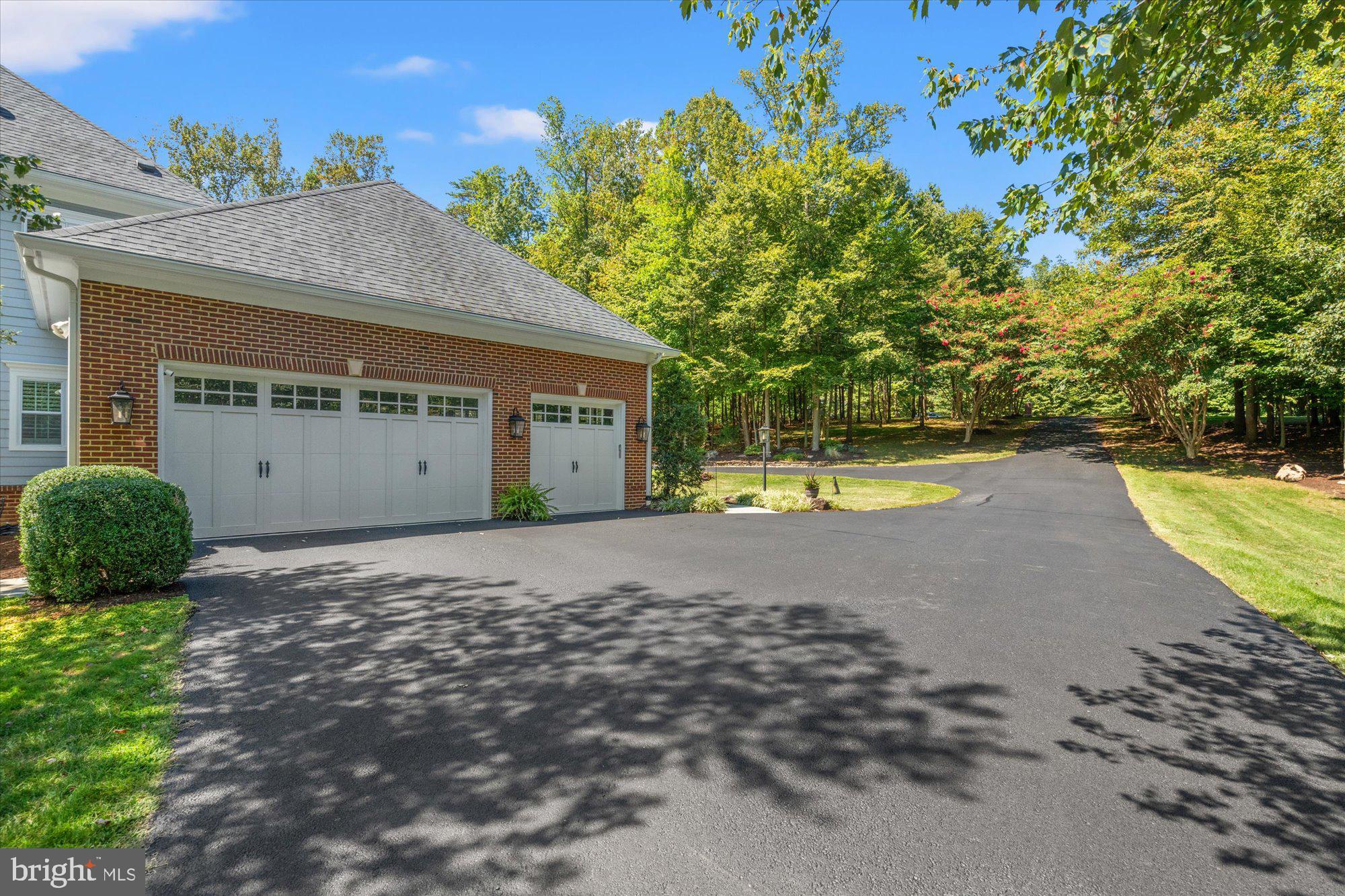 11031 BACON RACE ROAD