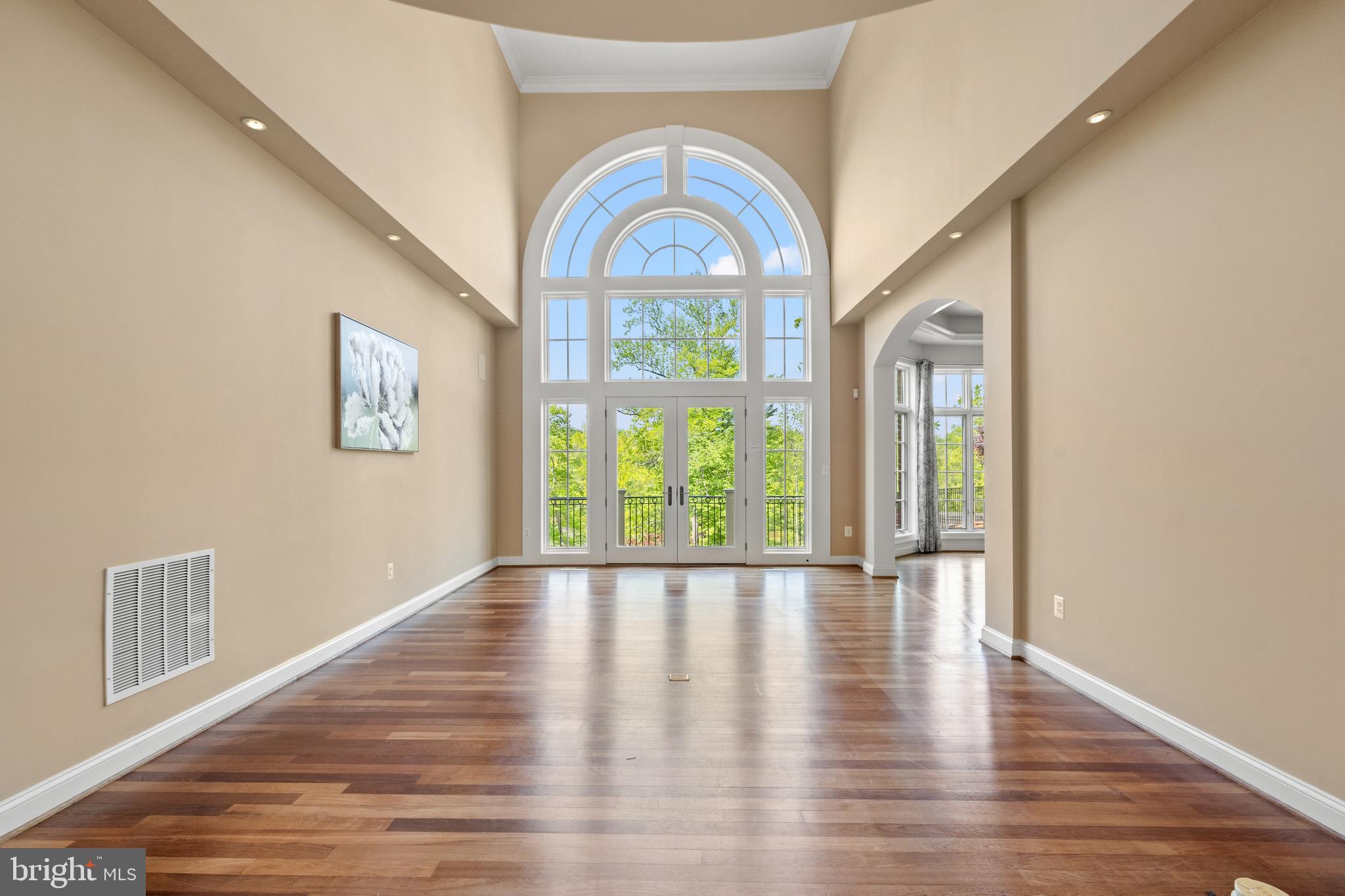10036 LAKE OCCOQUAN DRIVE