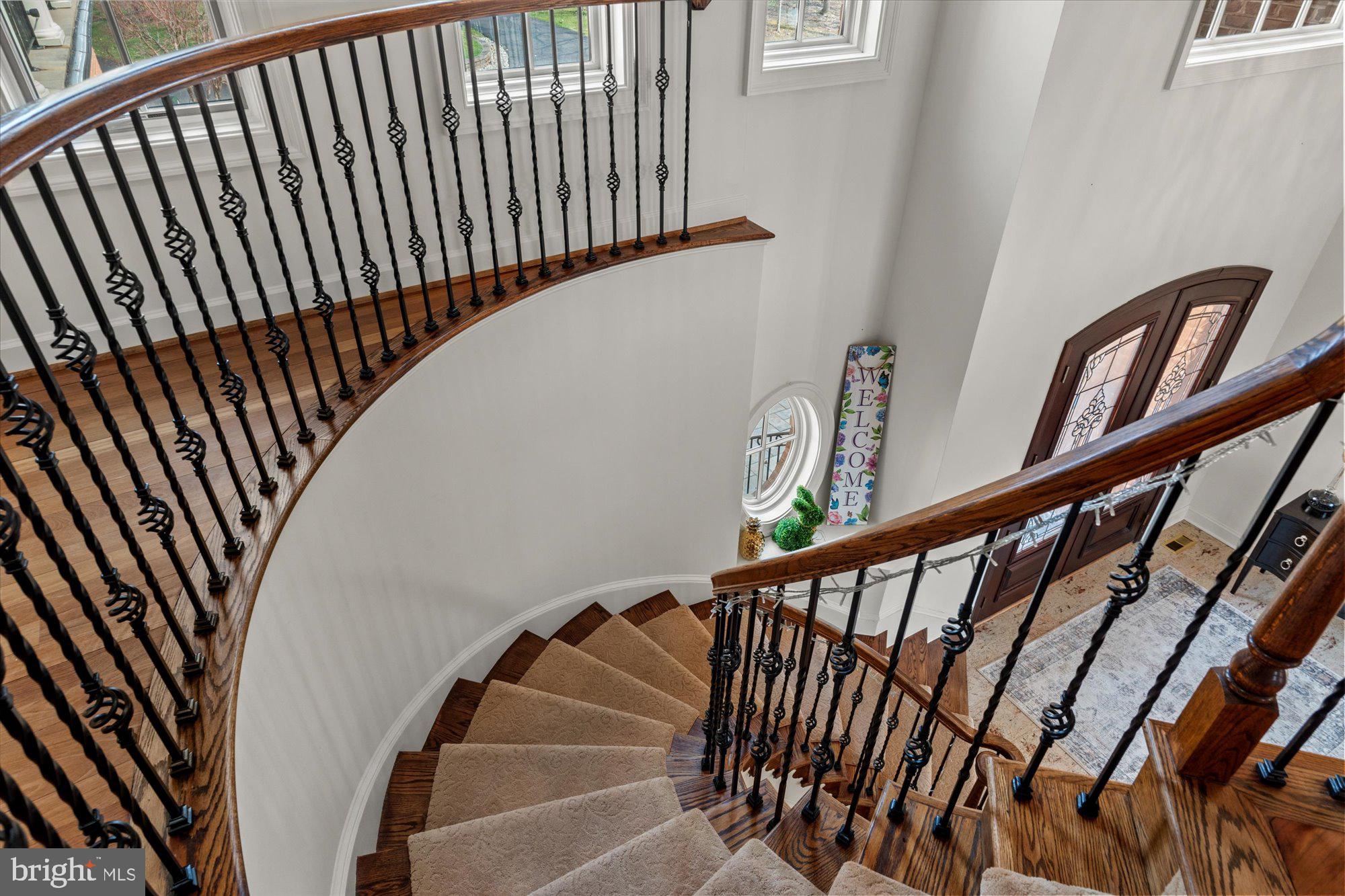 10036 LAKE OCCOQUAN DRIVE