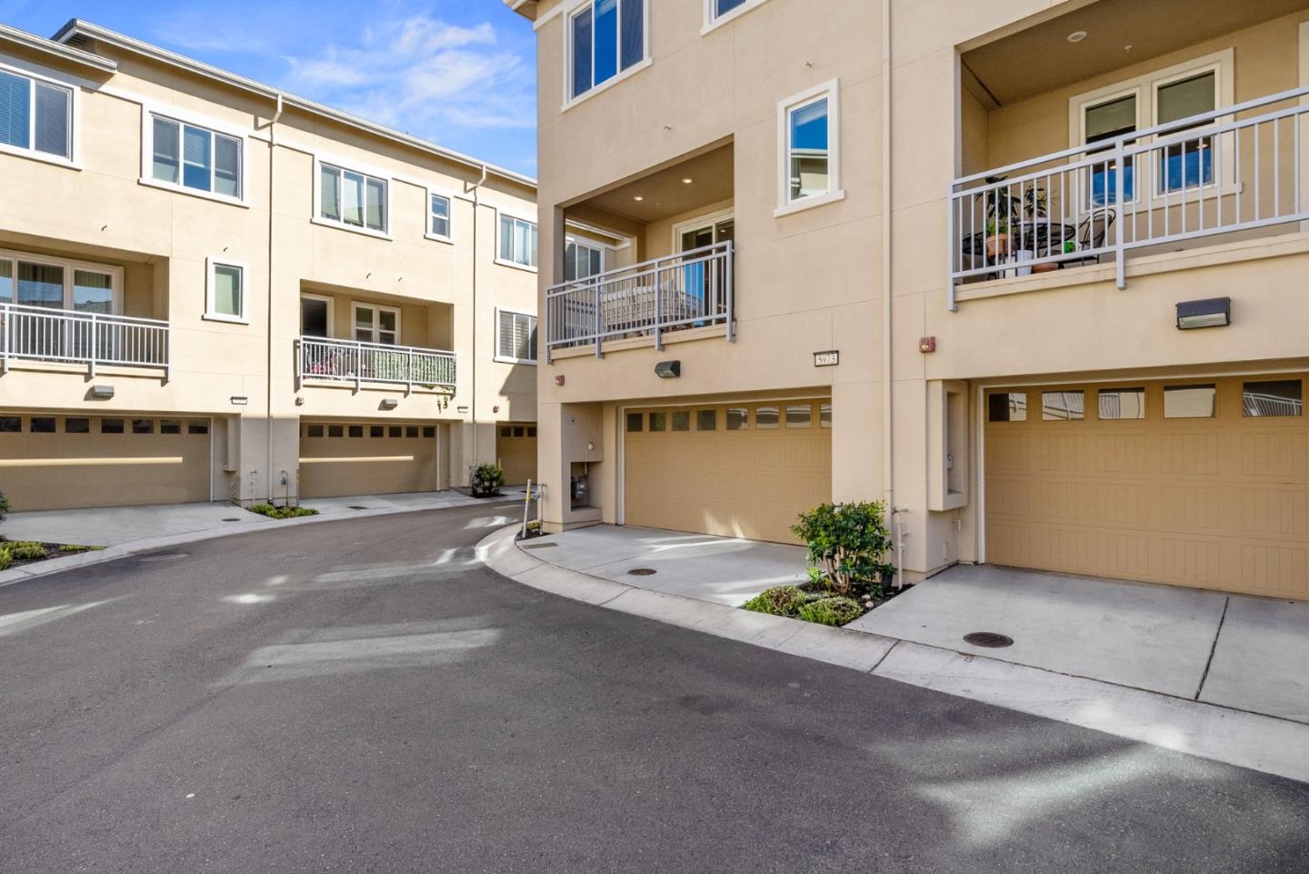 5973 Woodspring LOOP