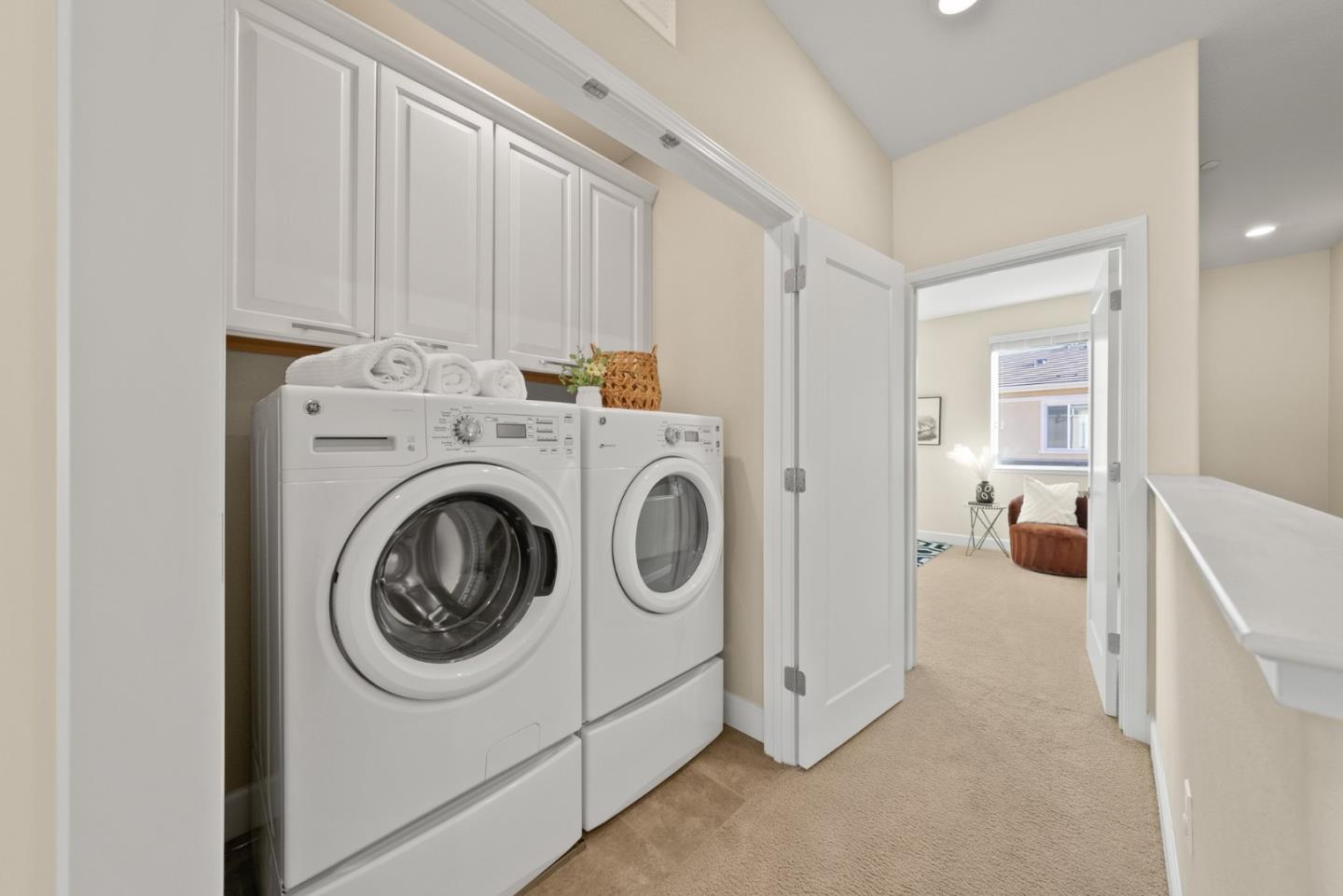 5973 Woodspring LOOP