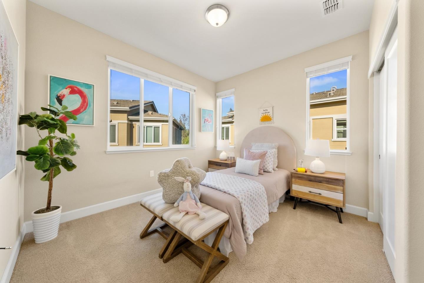 5973 Woodspring LOOP