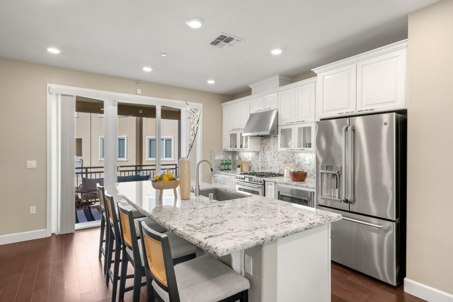 5973 Woodspring LOOP