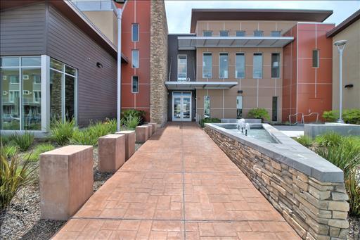 5973 Woodspring LOOP