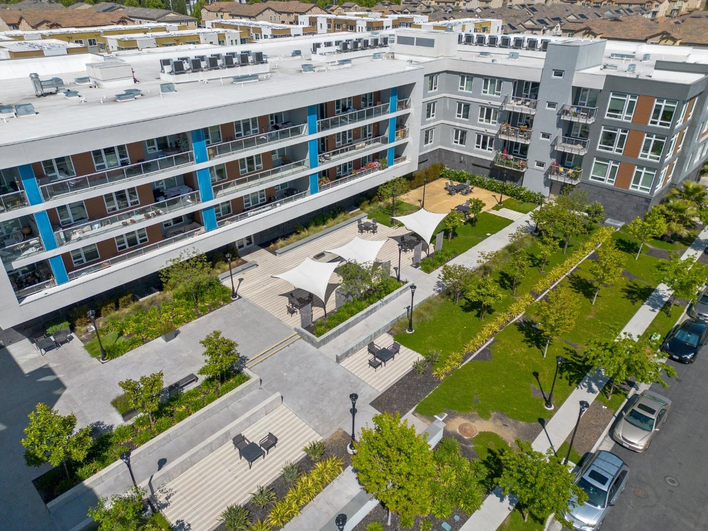 5925 Charlotte DR 416