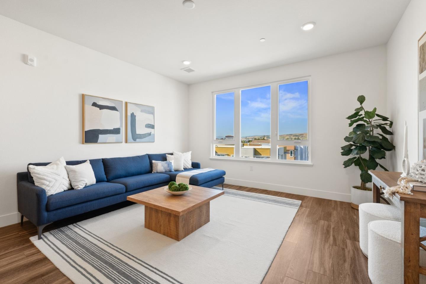 5925 Charlotte DR 416