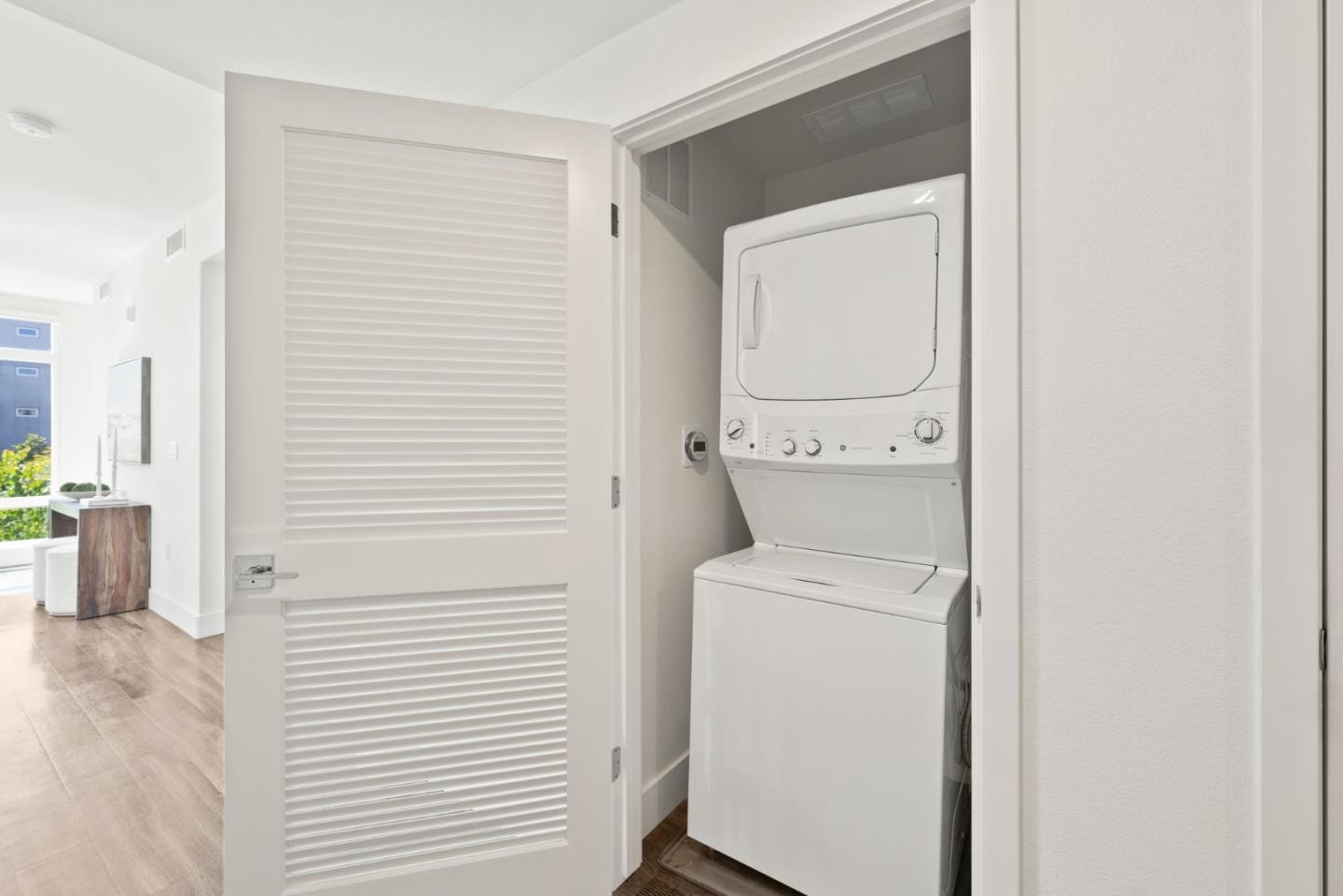 5925 Charlotte DR 233