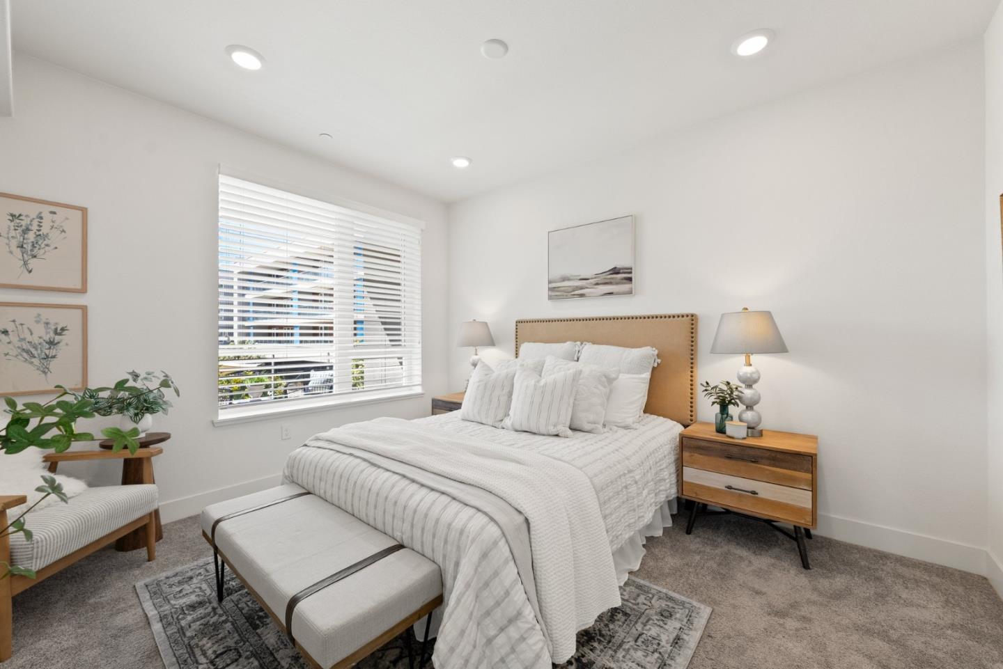 5925 Charlotte DR 233