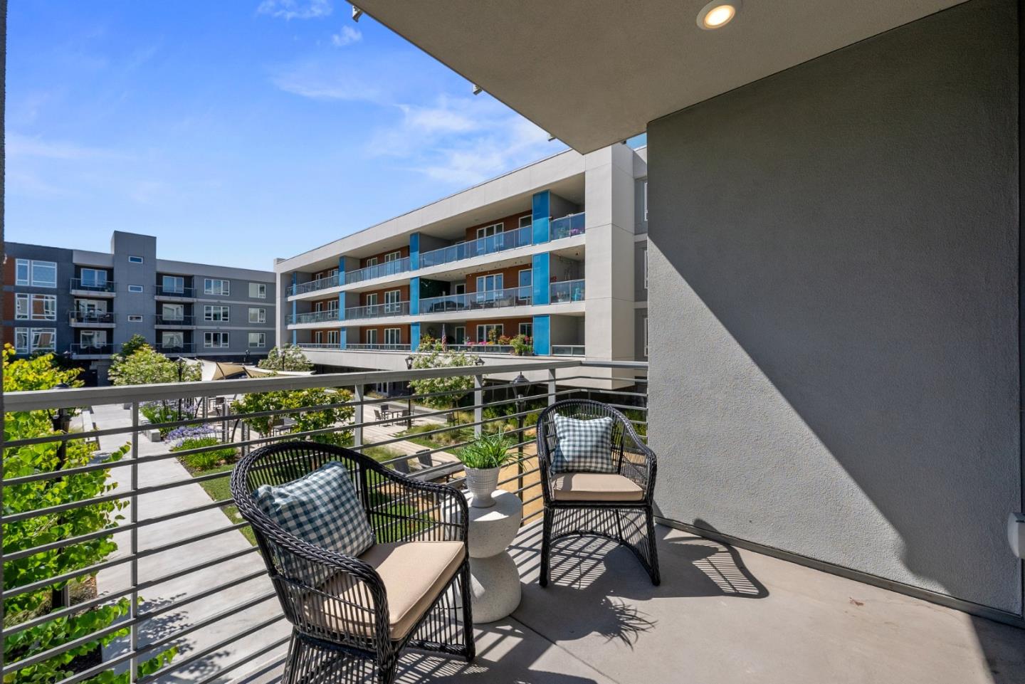 5925 Charlotte DR 233