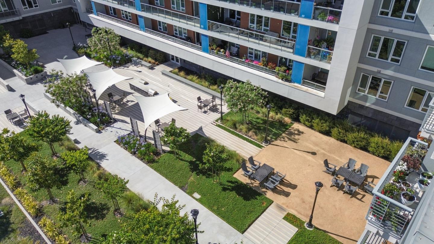 5925 Charlotte DR 233