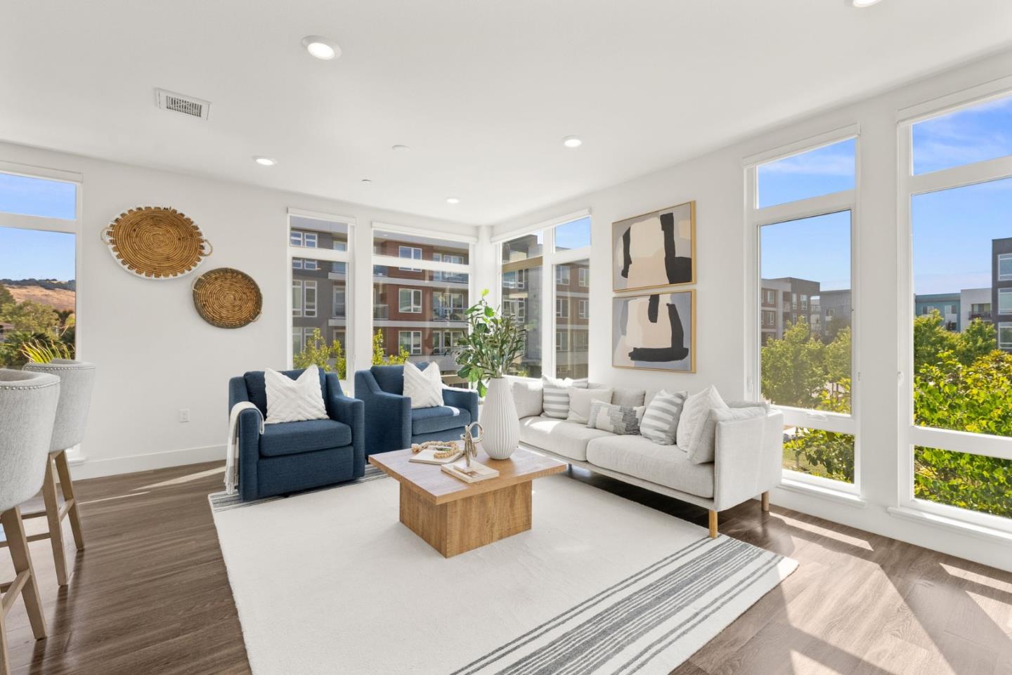 5925 Charlotte DR 233