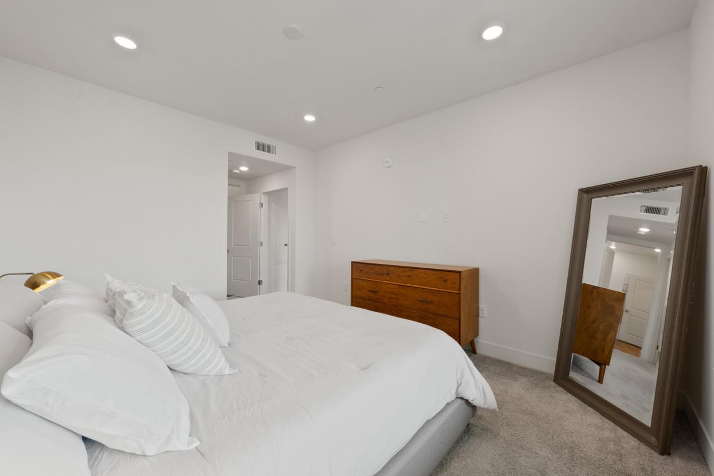 5925 Charlotte DR 419